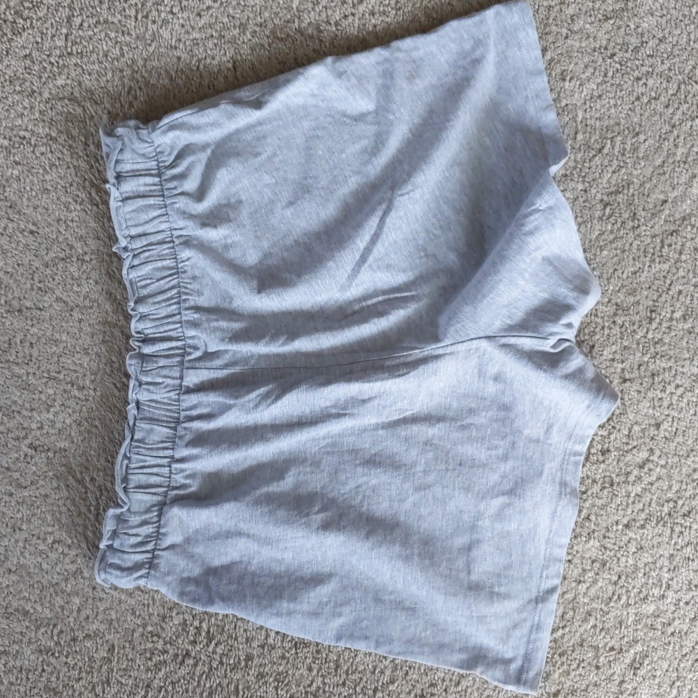 Shorts - Picture 2 of 2
